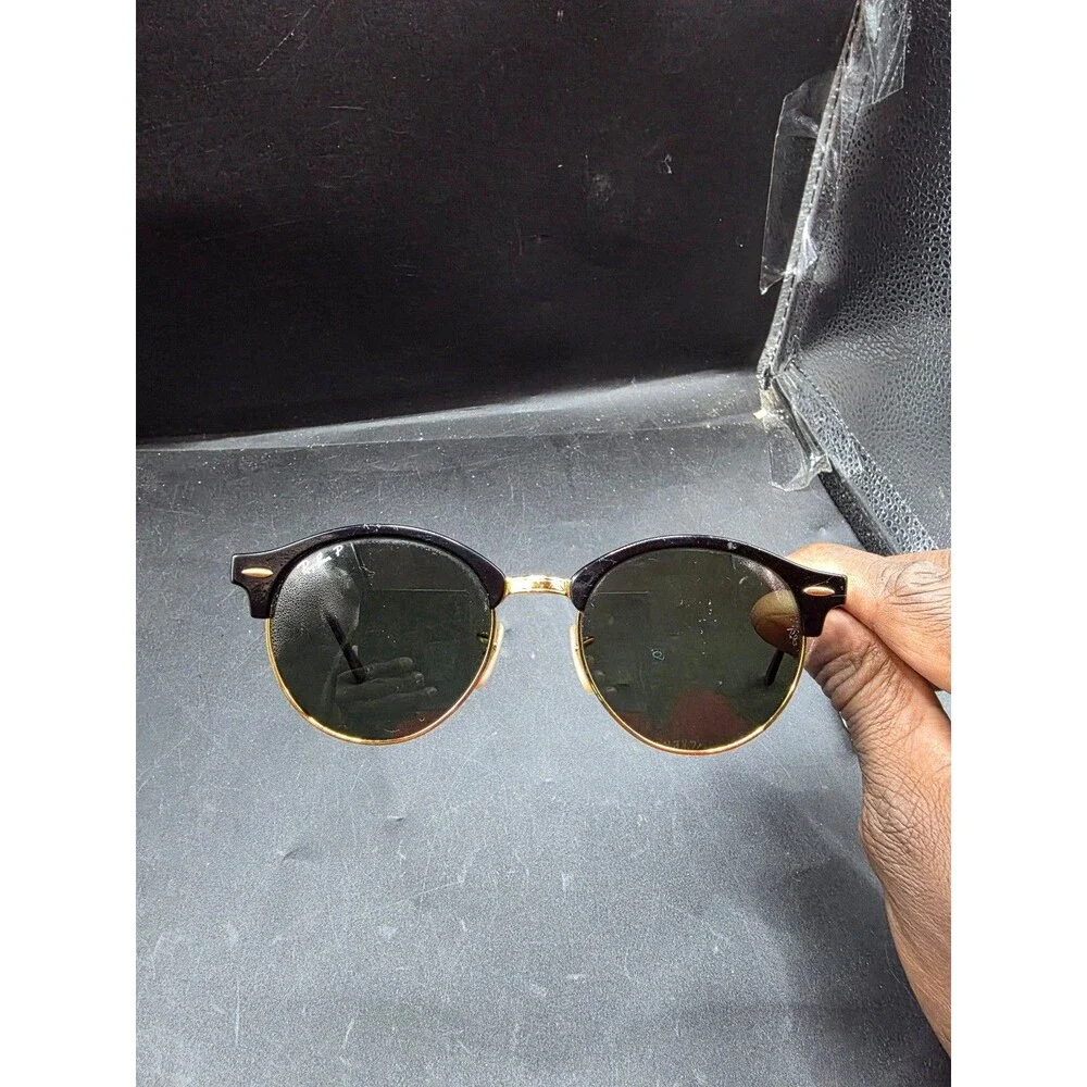 Ray-Ban RB4246 Clubmaster Classic Polarized Sunglasses 901/58 Black/Gold 51mm